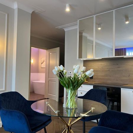 Nr 12 Europa22 Exclusive Z Garazem Podziemnym Apartment Tomaszow Mazowiecki Ngoại thất bức ảnh