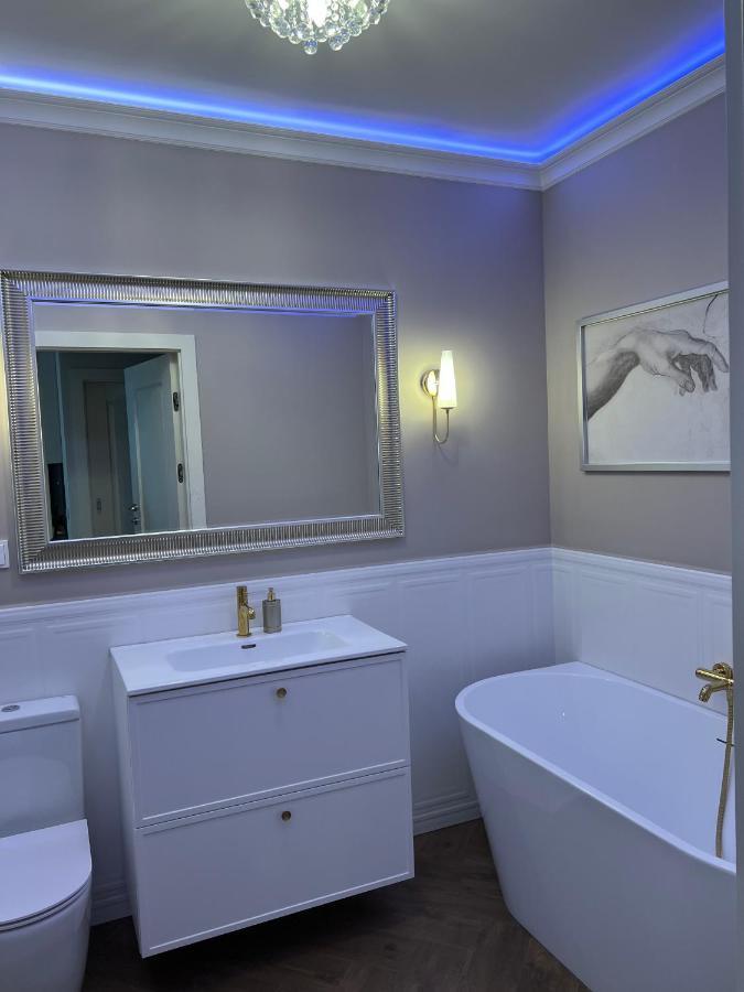 Nr 12 Europa22 Exclusive Z Garazem Podziemnym Apartment Tomaszow Mazowiecki Ngoại thất bức ảnh
