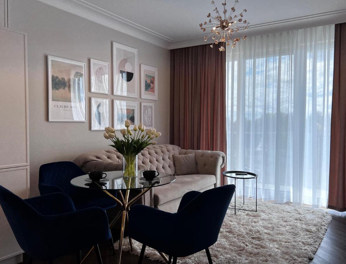 Nr 12 Europa22 Exclusive Z Garazem Podziemnym Apartment Tomaszow Mazowiecki Ngoại thất bức ảnh